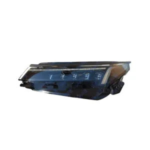 برای مشاهده بهترین قیمت خرید فروش چراغ جلو چپ کی ام سی j7 (راننده جی 7 KMC) با کد فنی 4121100U73C3 به فروشگاه لوازم یدکی کی ام سی KMC کارنوگن مراجعه کنید